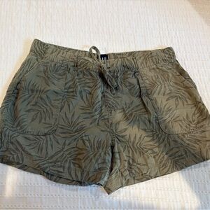 GAP Olive Leaf-Print Drawstring Shorts